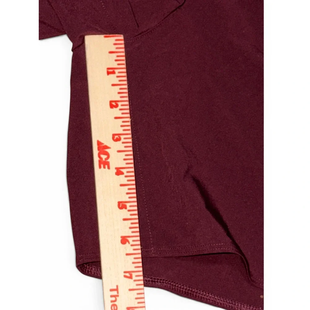 Under Armour Peak Woven Shorts Mens 2XL Maroon Fitted Athletic Gym Running New